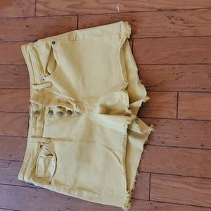 Womens Universal Thread Shorts